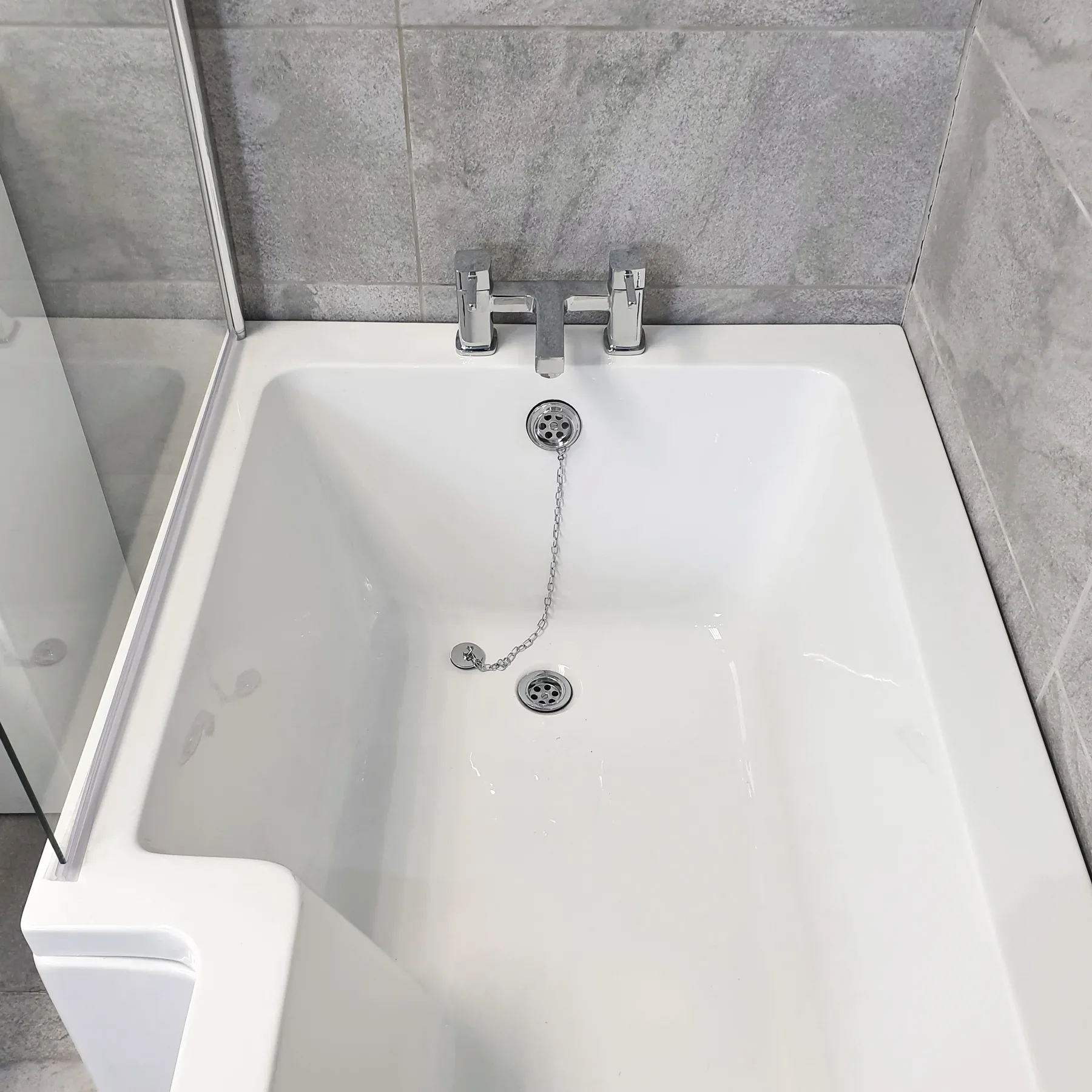 Space Saver Complete 1500mm Showerbath Suite For Small Bathrooms Left Hand 7 Space Saver Complete 1500mm Showerbath Suite For Small Bathrooms Left Hand - Image 5