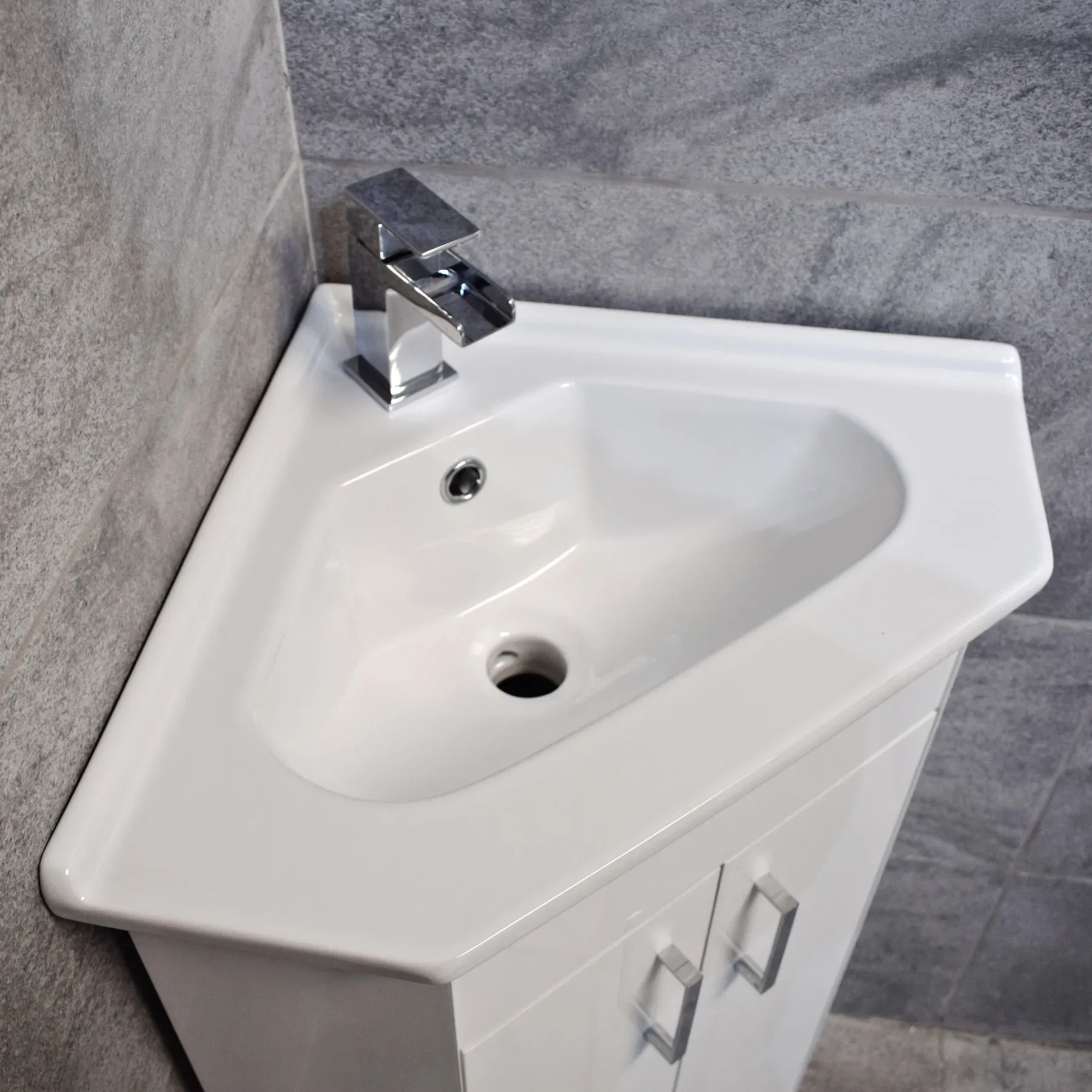 Sindee Rimless Short Projection Toilet & Corner Basin Vanity 2 Door Cloakroom 7 Sindee Rimless Short Projection Toilet & Corner Basin Vanity 2 Door Cloakroom - Image 5