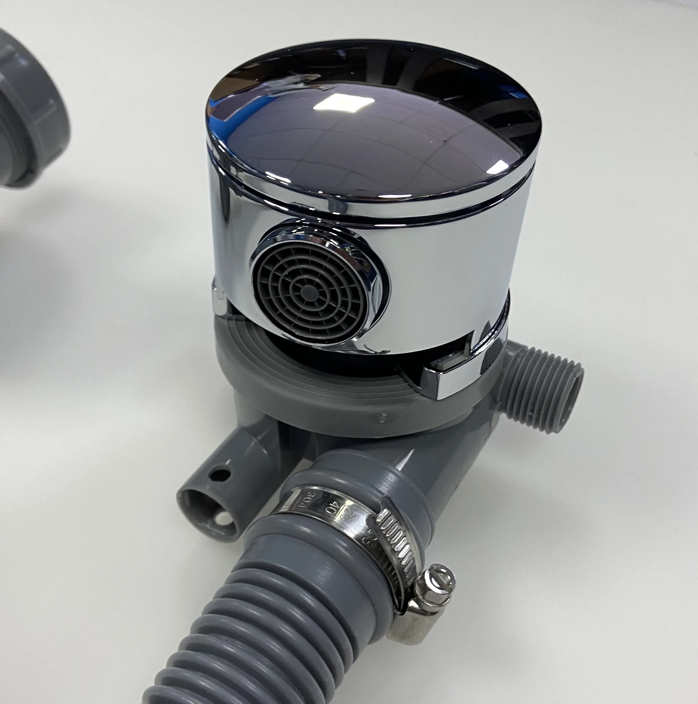 Pressfill Overflow Bath Filler & Waste With Thermostatic Deck Mounted Valve 12 Pressfill Overflow Bath Filler & Waste With Thermostatic Deck Mounted Valve - Image 10