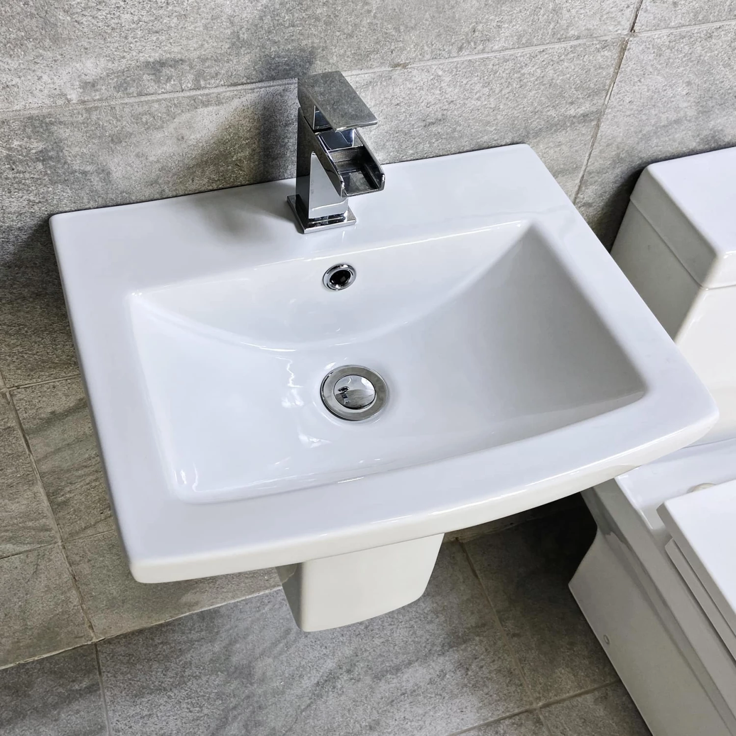 Amelia Wall Hung Basin Sink & Ped With Close Coupled Toilet Ensuite Cloakroom 5 Amelia Wall Hung Basin Sink & Ped With Close Coupled Toilet Ensuite Cloakroom - Image 3