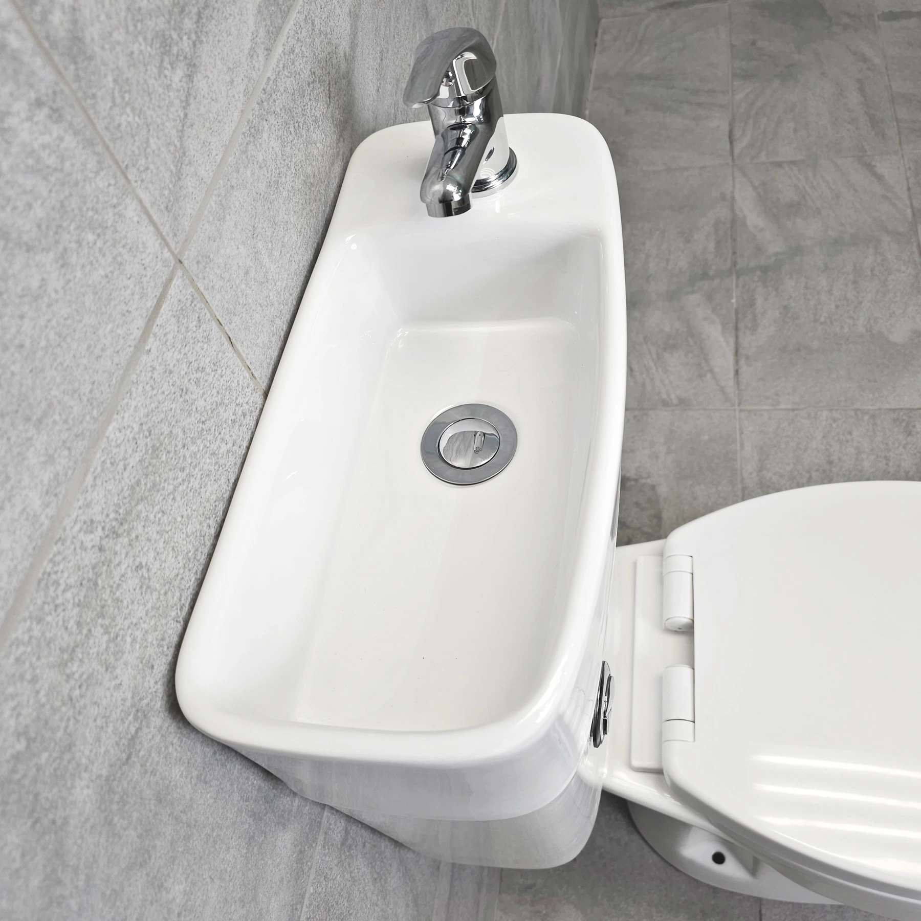 Duo All In One Toilet Basin Sink Space Saving 2 In 1 Combo Pack Cloakroom Unit 5 Duo All In One Toilet Basin Sink Space Saving 2 In 1 Combo Pack Cloakroom Unit - Image 3