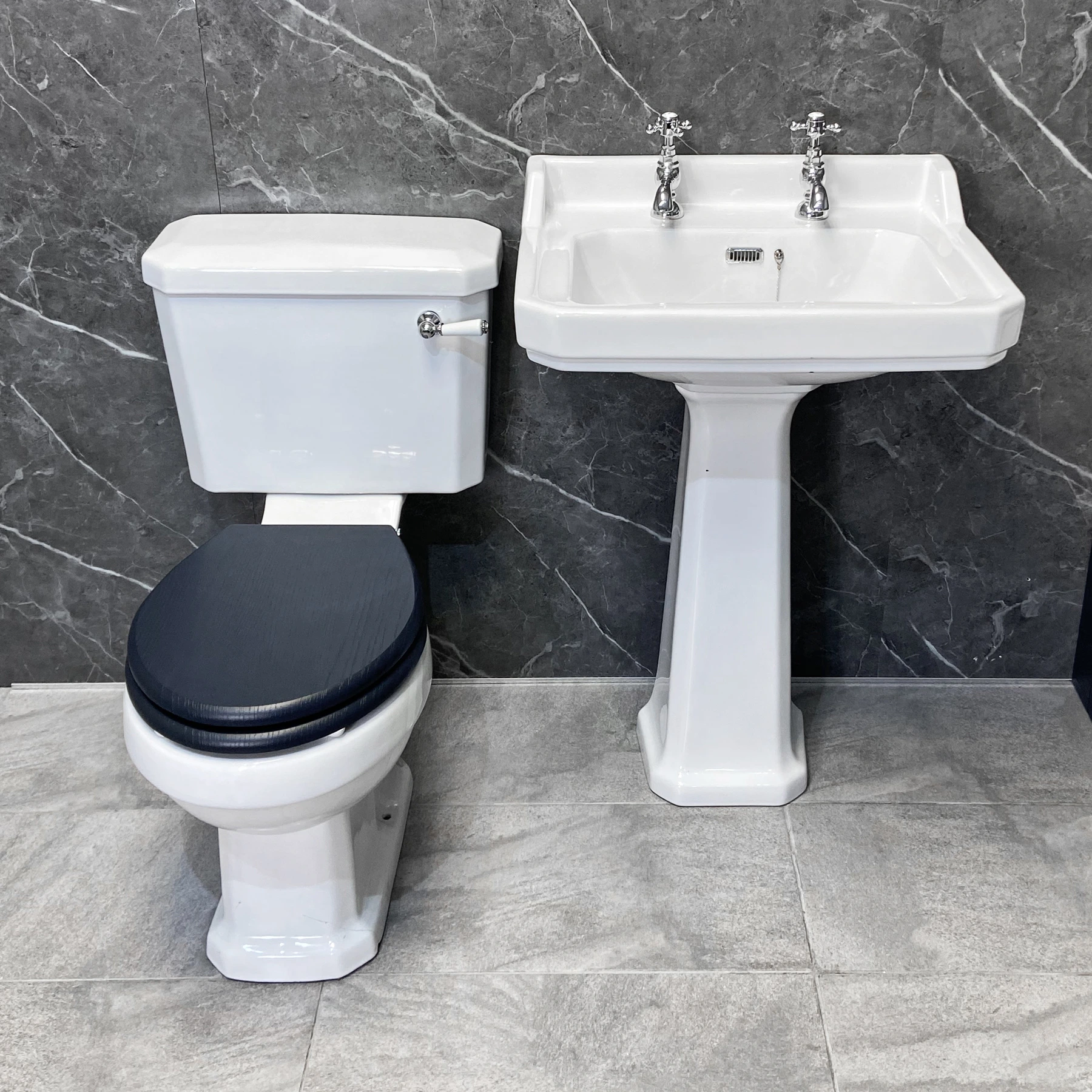 Carlton Imelda Complete Traditional Bathroom Suite With Indigo Blue Bath Panel 8 Carlton Imelda Complete Traditional Bathroom Suite With Indigo Blue Bath Panel - Image 6