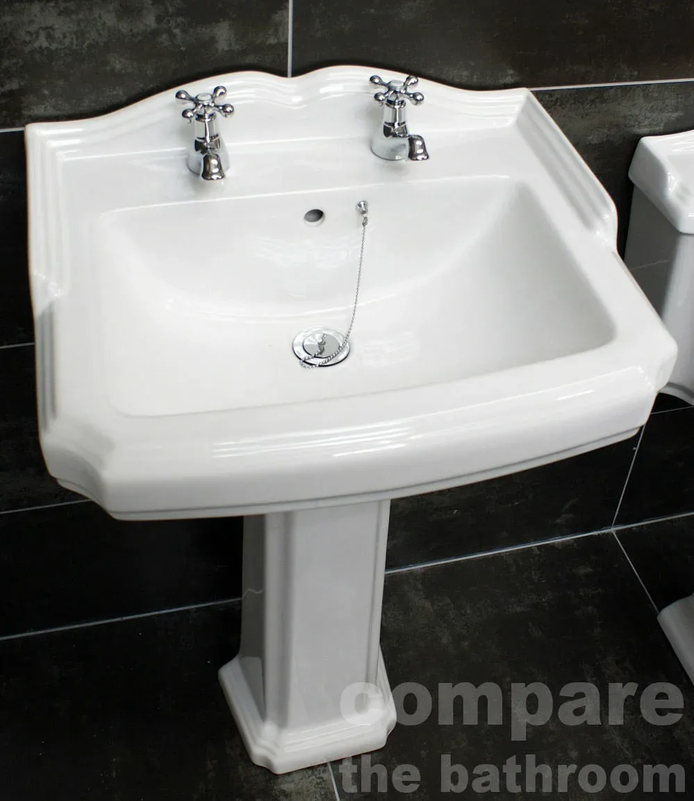 Traditional Classic Victorian Roll Top Freestanding Bathroom Suite 8 Traditional Classic Victorian Roll Top Freestanding Bathroom Suite - Image 6