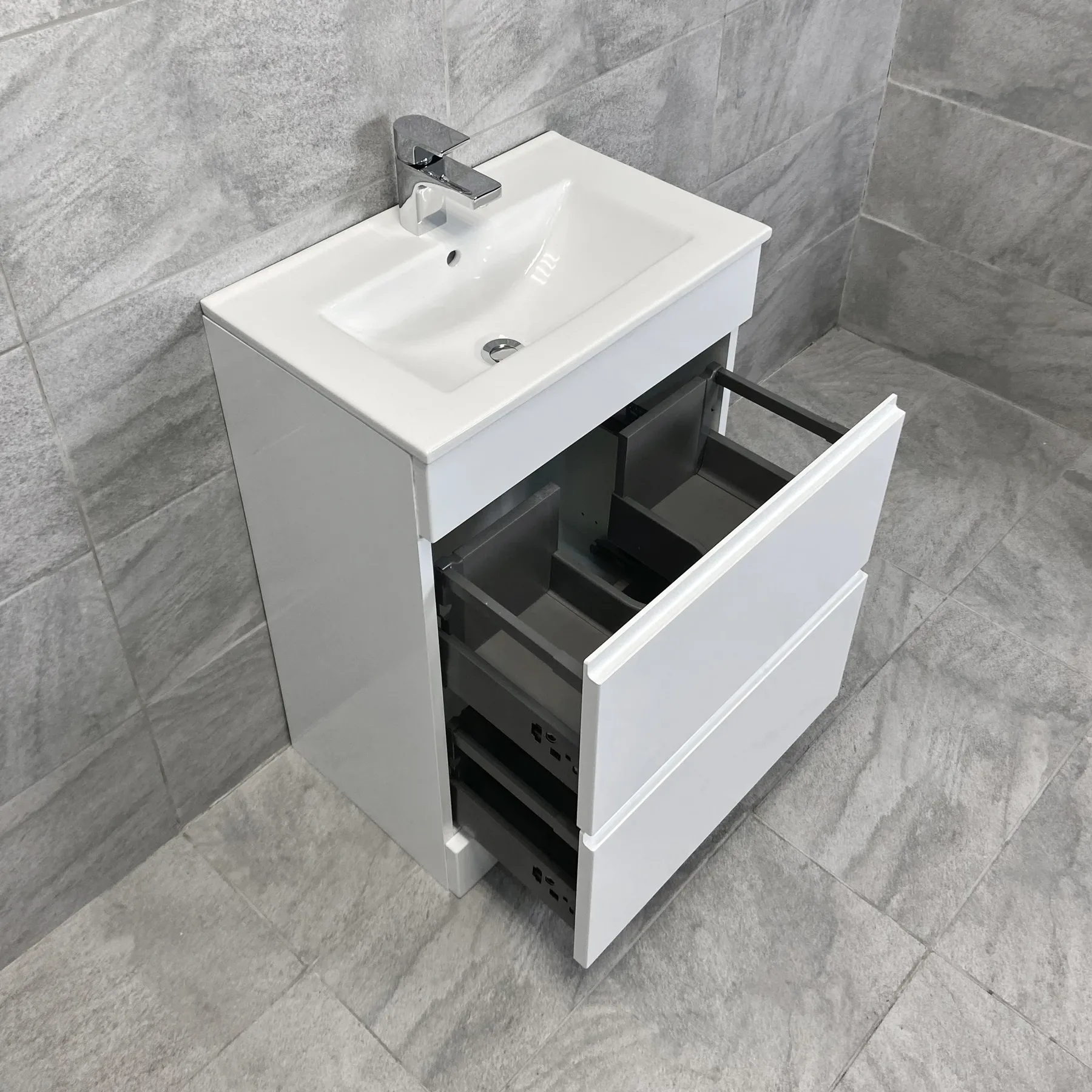 1100mm Luna Vanity Furniture Basin Sink And Toilet Set Bathroom Suite Units 5 1100mm Luna Vanity Furniture Basin Sink And Toilet Set Bathroom Suite Units - Image 3