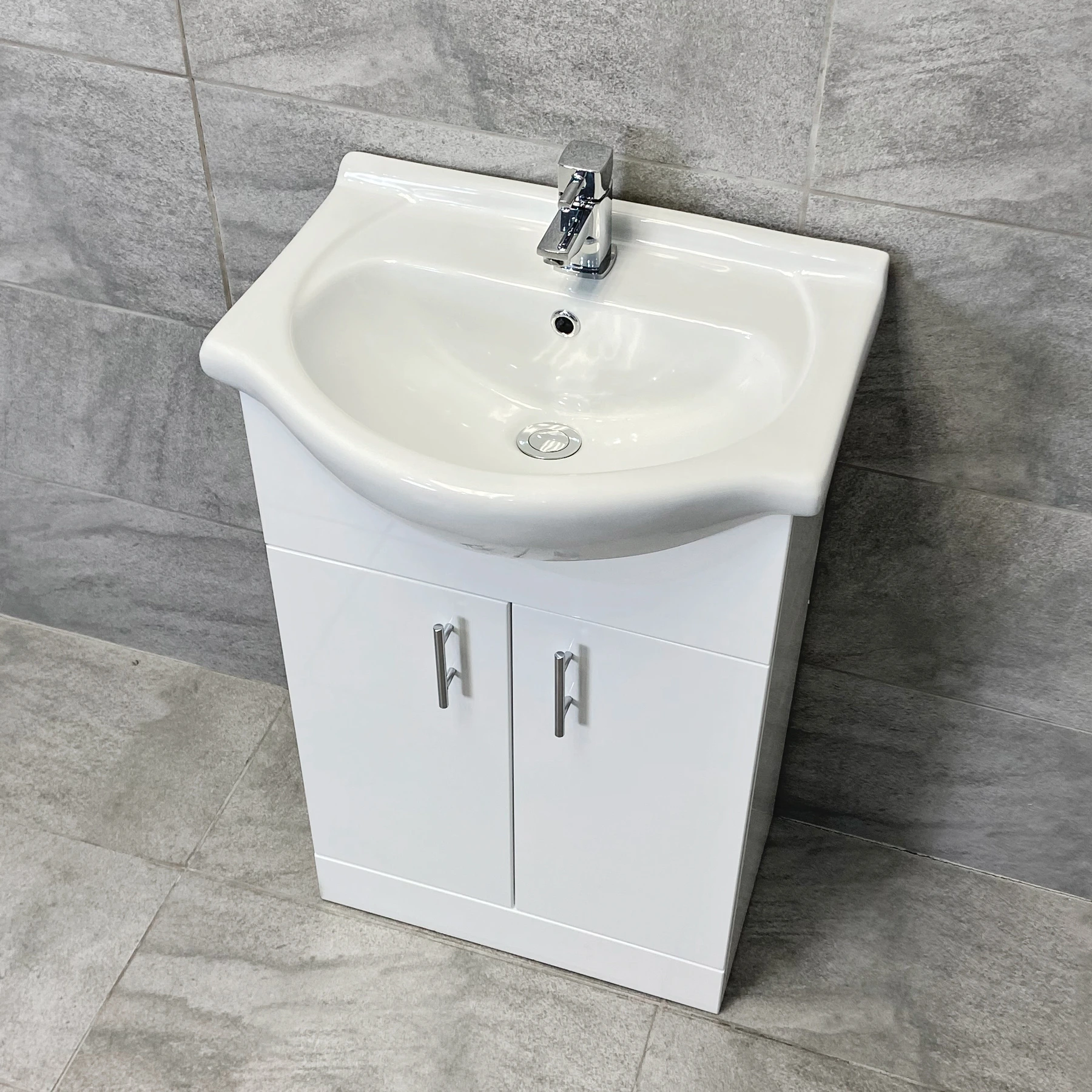 Hydros Match 550 Vanity Unit Basin Sink Bathroom Storage – Optional Tap 3 Hydros Match 550 Vanity Unit Basin Sink Bathroom Storage – Optional Tap