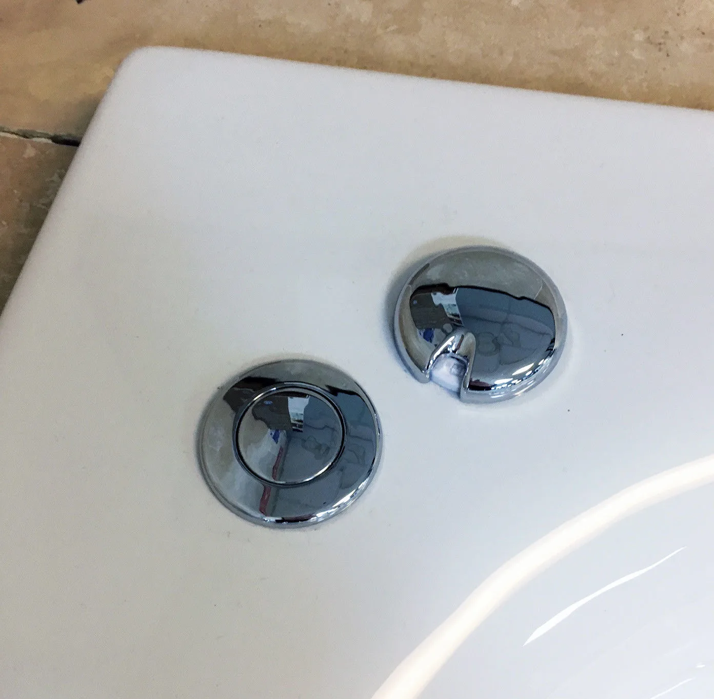 Olena 1900 X 1200mm Luxury Large Whirlpool Bath Type Spa – 6 Jets 7 Olena 1900 X 1200mm Luxury Large Whirlpool Bath Type Spa – 6 Jets - Image 5