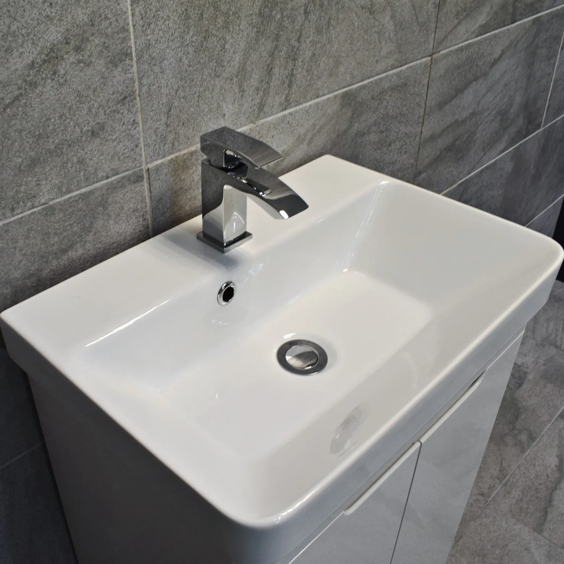 Ross Curved Vanity Basin Sink Unit – Gloss White – 550mm + 700mm With Tap Option 10 Ross Curved Vanity Basin Sink Unit – Gloss White – 550mm + 700mm With Tap Option - Image 8