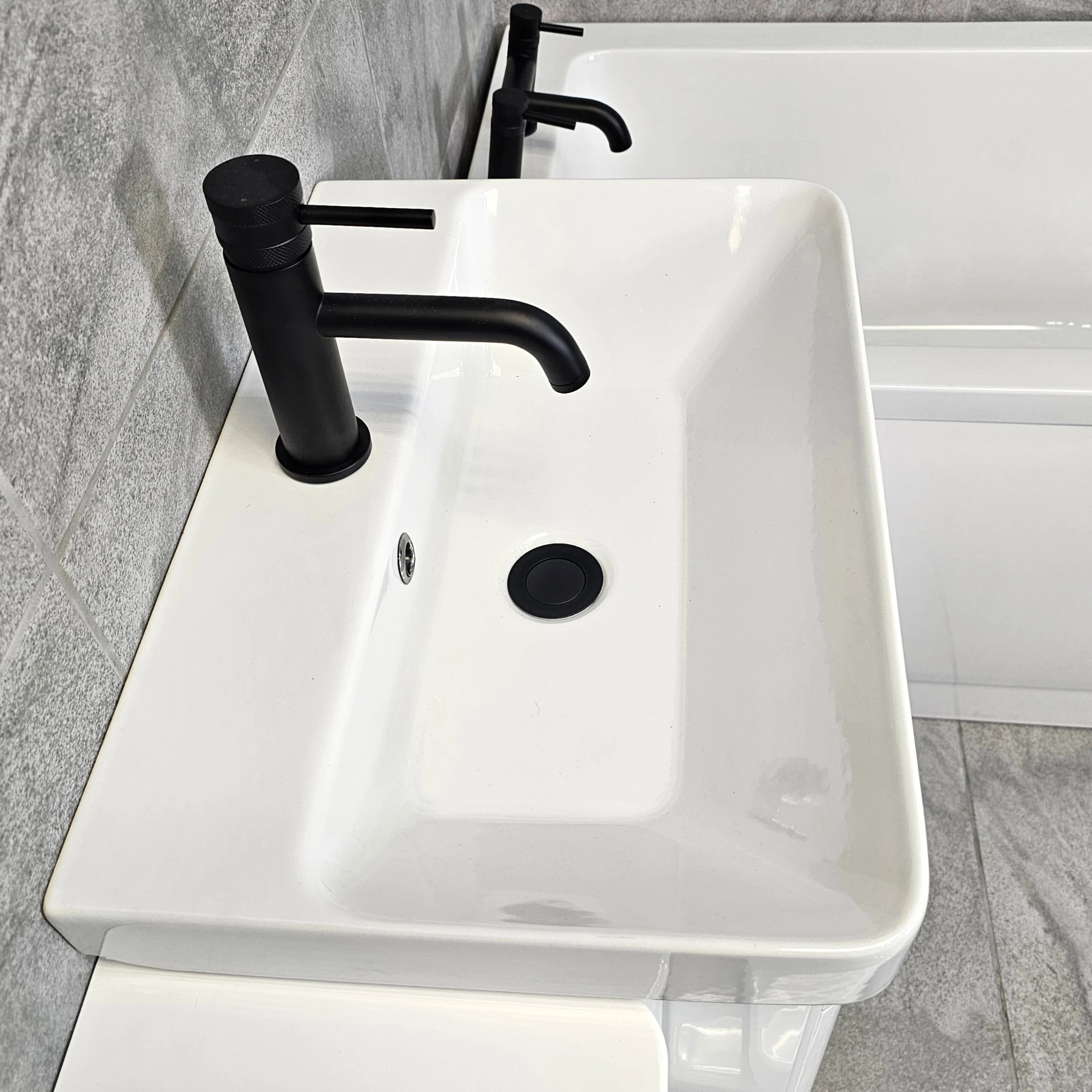 Ross 1050mm White Vanity Square Ended Bath Suite With Black Taps 5 Ross 1050mm White Vanity Square Ended Bath Suite With Black Taps - Image 3