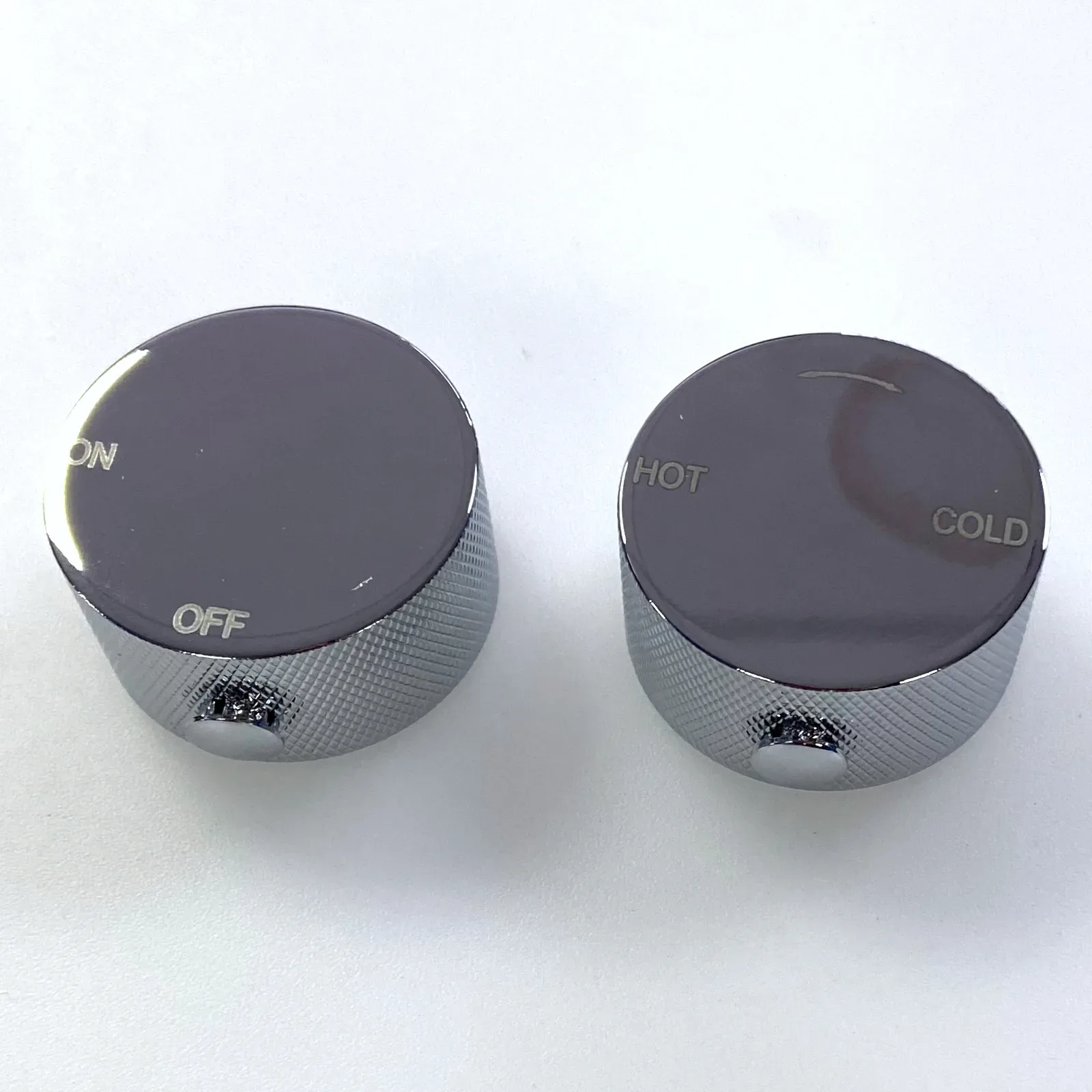 Pressfill Overflow Bath Filler & Waste With Thermostatic Deck Mounted Valve 5 Pressfill Overflow Bath Filler & Waste With Thermostatic Deck Mounted Valve - Image 3