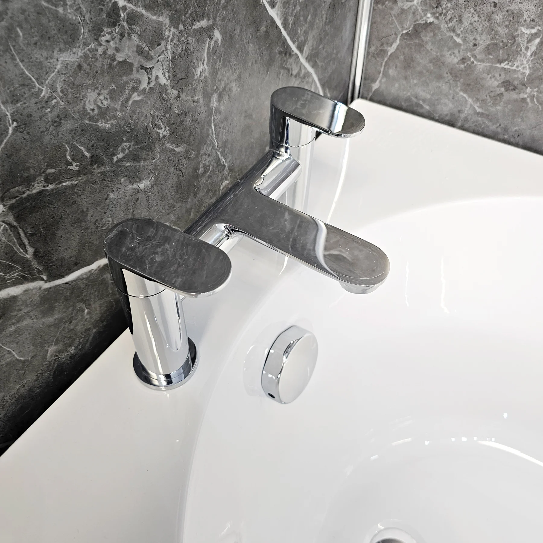 Steph Single Ended Bathroom Suite With Ross White Gloss Vanity Units With Taps 7 Steph Single Ended Bathroom Suite With Ross White Gloss Vanity Units With Taps - Image 5