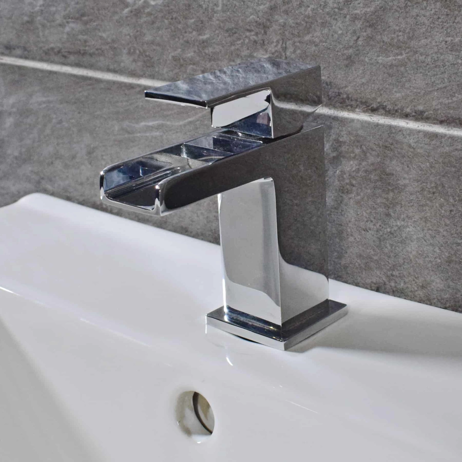 Georgina Cloakroom Basin Mono Mixer Waterfall Sink Tap + Click Waste 4 Georgina Cloakroom Basin Mono Mixer Waterfall Sink Tap + Click Waste - Image 2