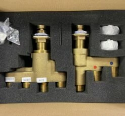 Ex-Bathstore Thermostatic Deck Mounted Triple Function Bath & Shower Valve 10 Ex-Bathstore Thermostatic Deck Mounted Triple Function Bath & Shower Valve -UK Bathroom Products Sales 2024 Thermostatic triple valve 561338 pic 4 1